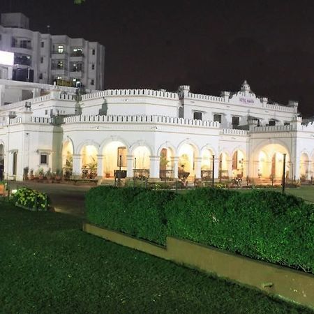 Hotel Harsh Ananda Аллахабад Екстер'єр фото
